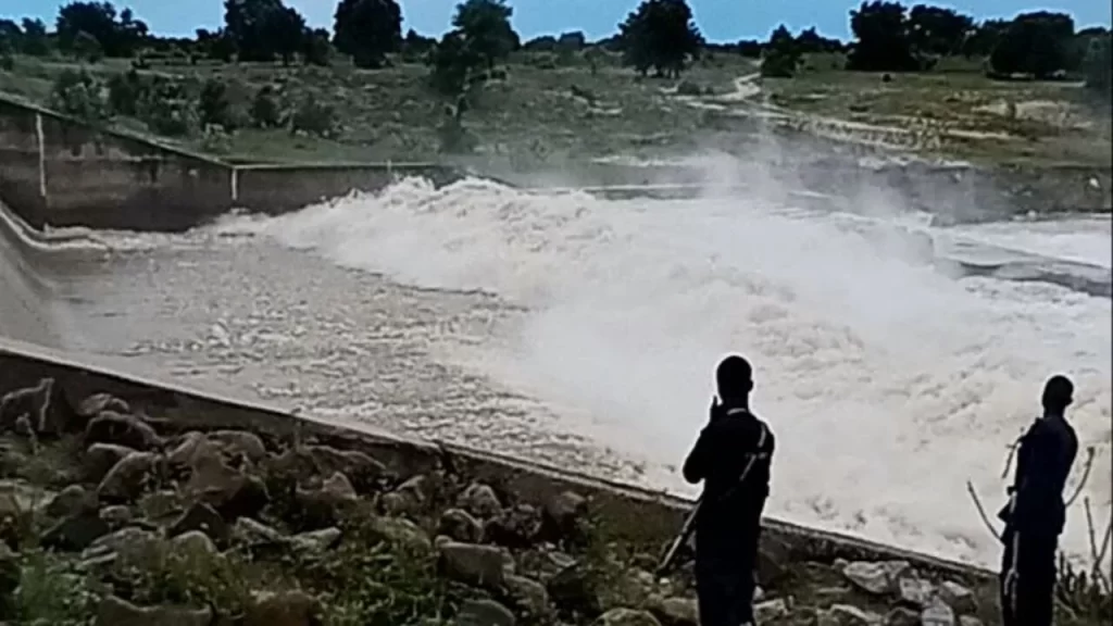 Flooding Hits Maiduguri as Alau Dam Breaks, Residents Evacuate